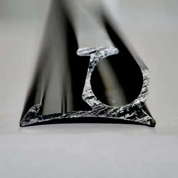 Keder-Profilschiene gebogen 5 m, schwarz