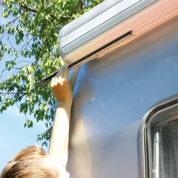 Lichtleiste Awning Case, schwarz