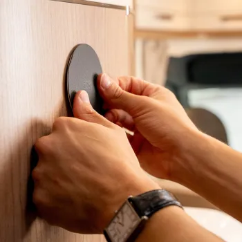 Magnet-Leuchte PORTOFINO inkl. Platzset und Pad, schwarz