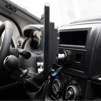 Navigationssystem ESX Vision VNC1061-F8-4G für Fiat Ducato ab Bj. 2021/09 -